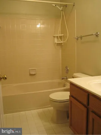 $3,500 | 1225 Wild Hawthorn Way, Reston, VA 20194