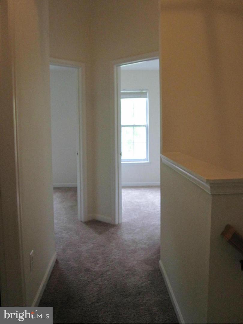 1225 Wild Hawthorn Way Reston, VA 20194 - Photo 16 of 24