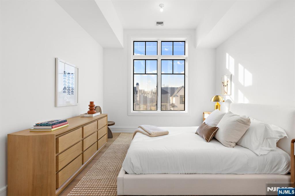 6 Stone Brg Court Demarest, NJ 07627 - Photo 15 of 28