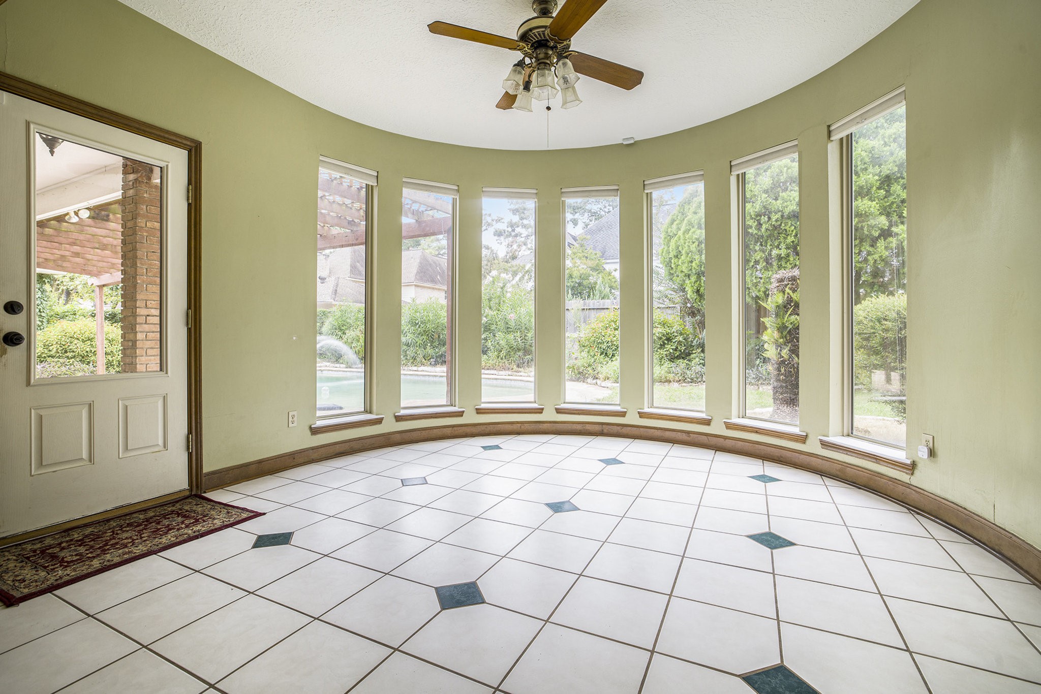 6039 Spanish Oak Way Spring, TX 77379 - Photo 17 of 38 a view of an empty room with a window