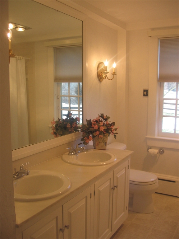 143 Pine Hill Road Chelmsford, MA 01824 - Photo 17 of 23