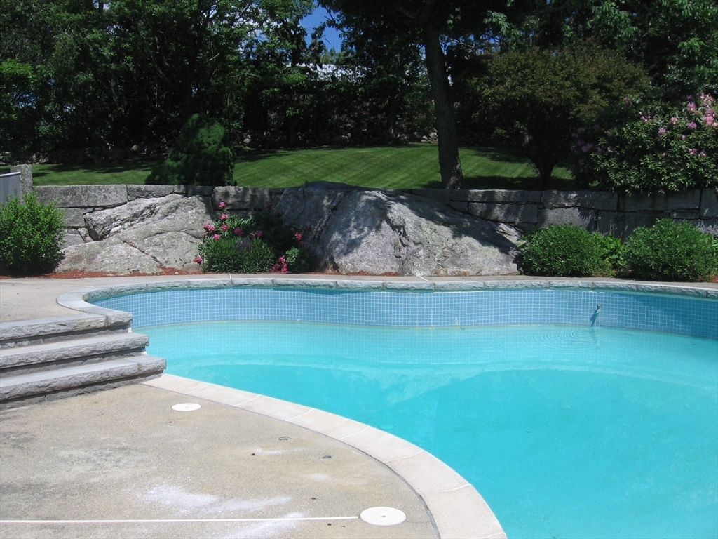 143 Pine Hill Road Chelmsford, MA 01824 - Photo 6 of 23