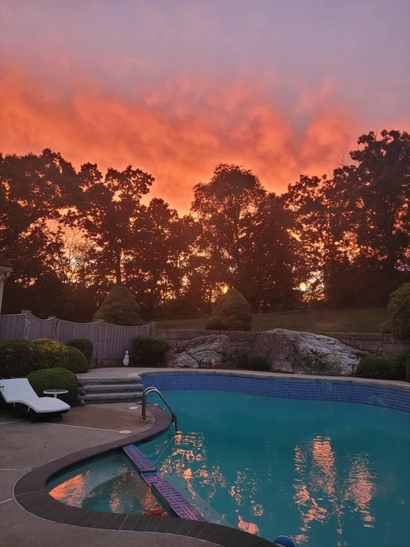 143 Pine Hill Road Chelmsford, MA 01824 - Photo 8 of 23