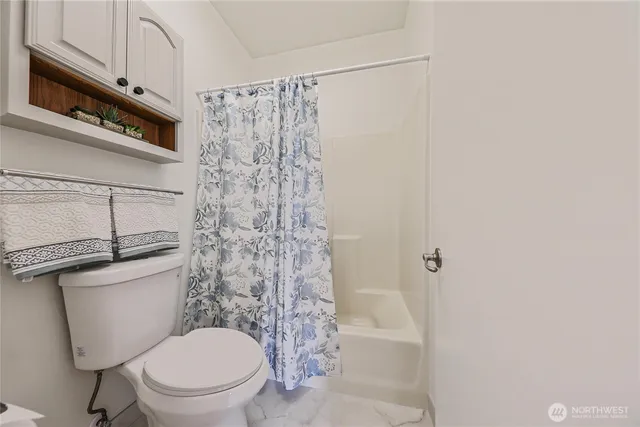 $2,995 | 19705 13th Ave Court East, Spanaway, WA 98387