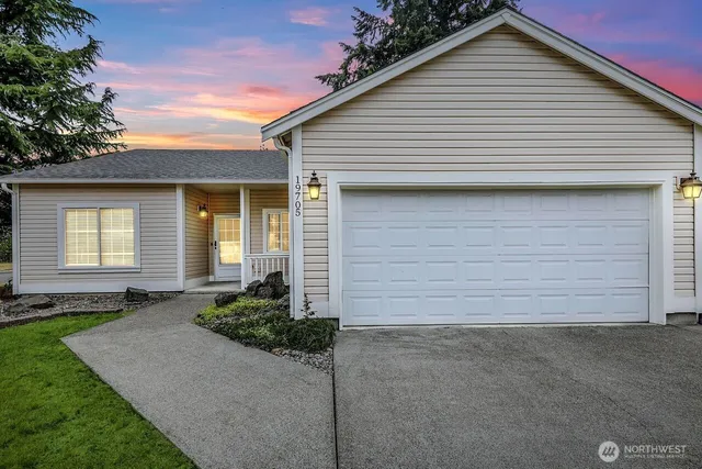 $2,995 | 19705 13th Ave Court East, Spanaway, WA 98387