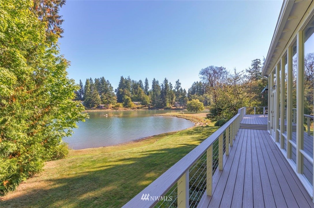 15678 Virginia Loop Road Northeast Poulsbo, WA 98370 - Photo 8 of 24 Gallery Image 8