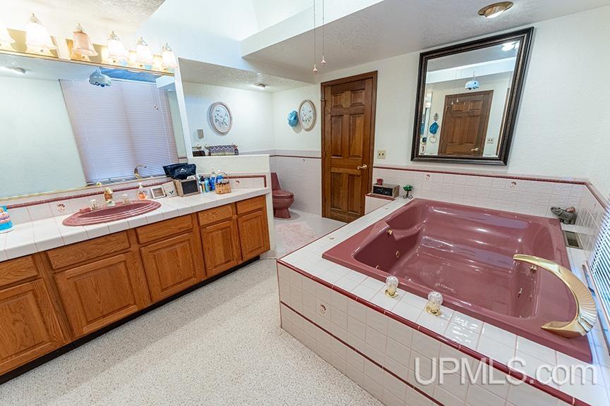 612 N West Gulliver Lake Road Gulliver, MI 49840 - Photo 47 of 82