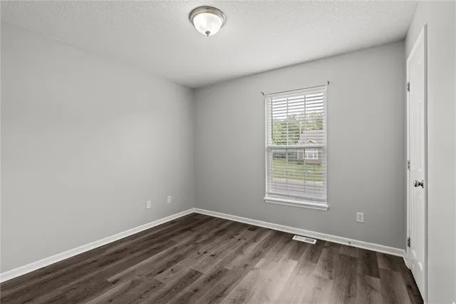 $322,500 | 1112 South Scott Avenue, Belton, MO 64012