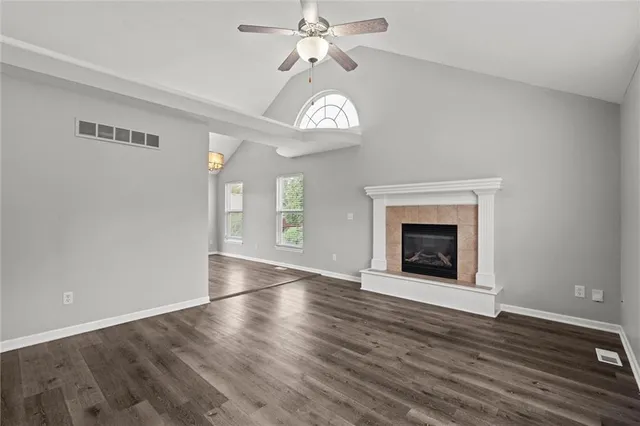 $322,500 | 1112 South Scott Avenue, Belton, MO 64012