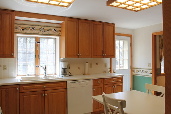 50 Spellman Road Westwood, MA 02090 - Photo 4 of 21 Gallery Image 4