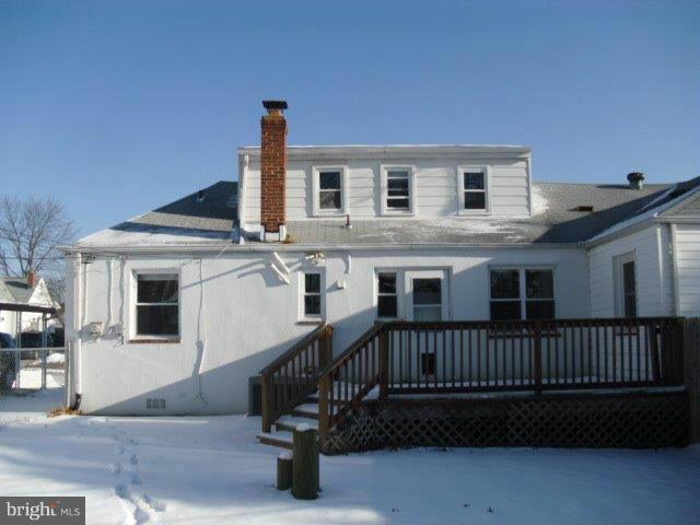 406 Old Home Road Baltimore, MD 21206 - Photo 2 of 11 a view of a house with a deck
