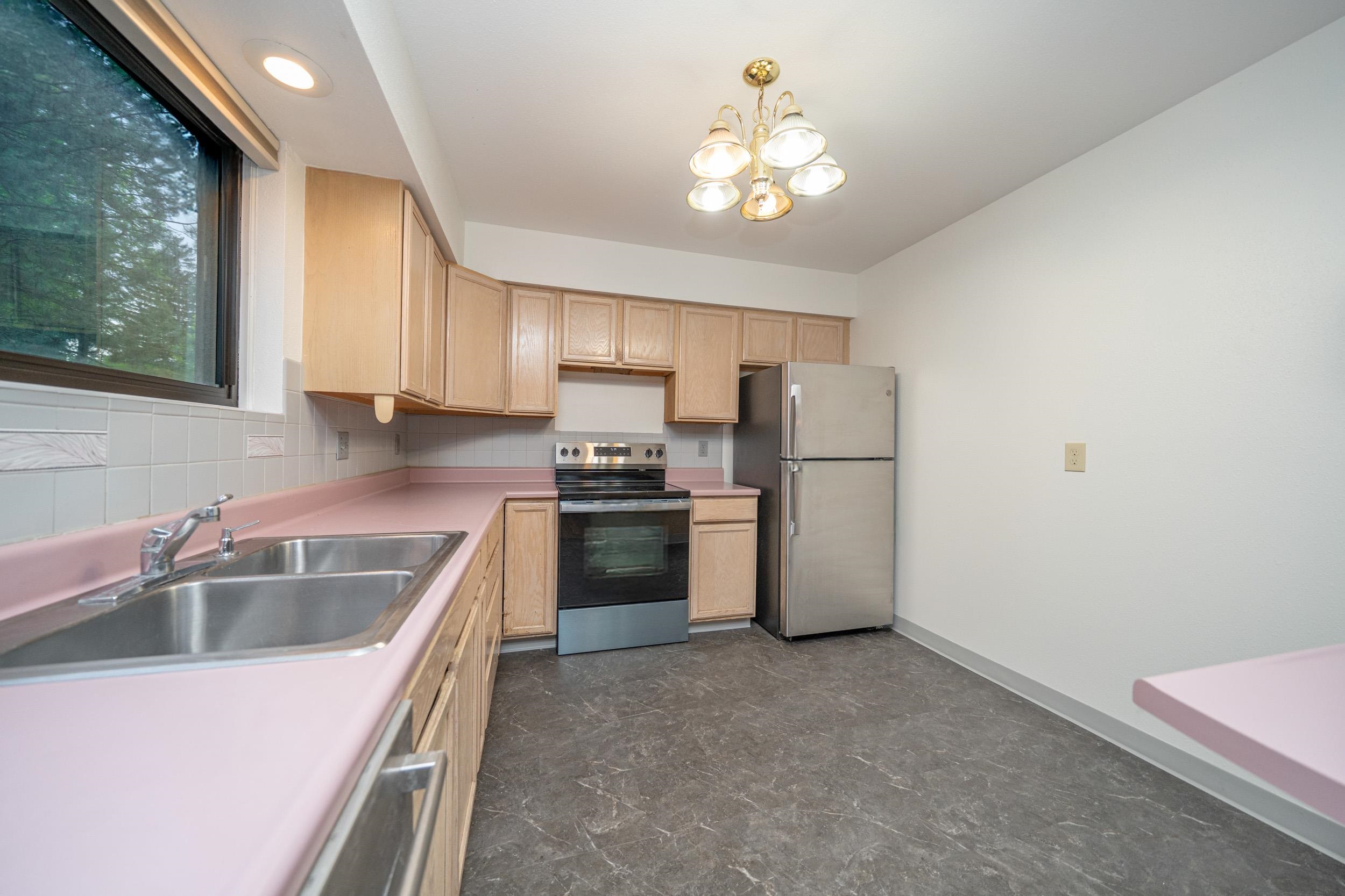 1002 West 7th Avenue, Unit 201 Spokane, WA 99204 - Photo 14 of 40