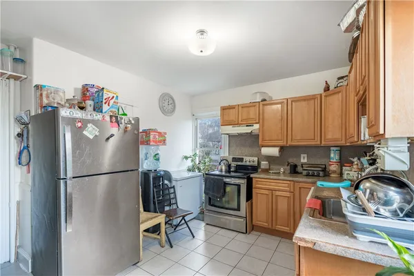 $749,900 | 56 Oakland Avenue, Cranston, RI 02910