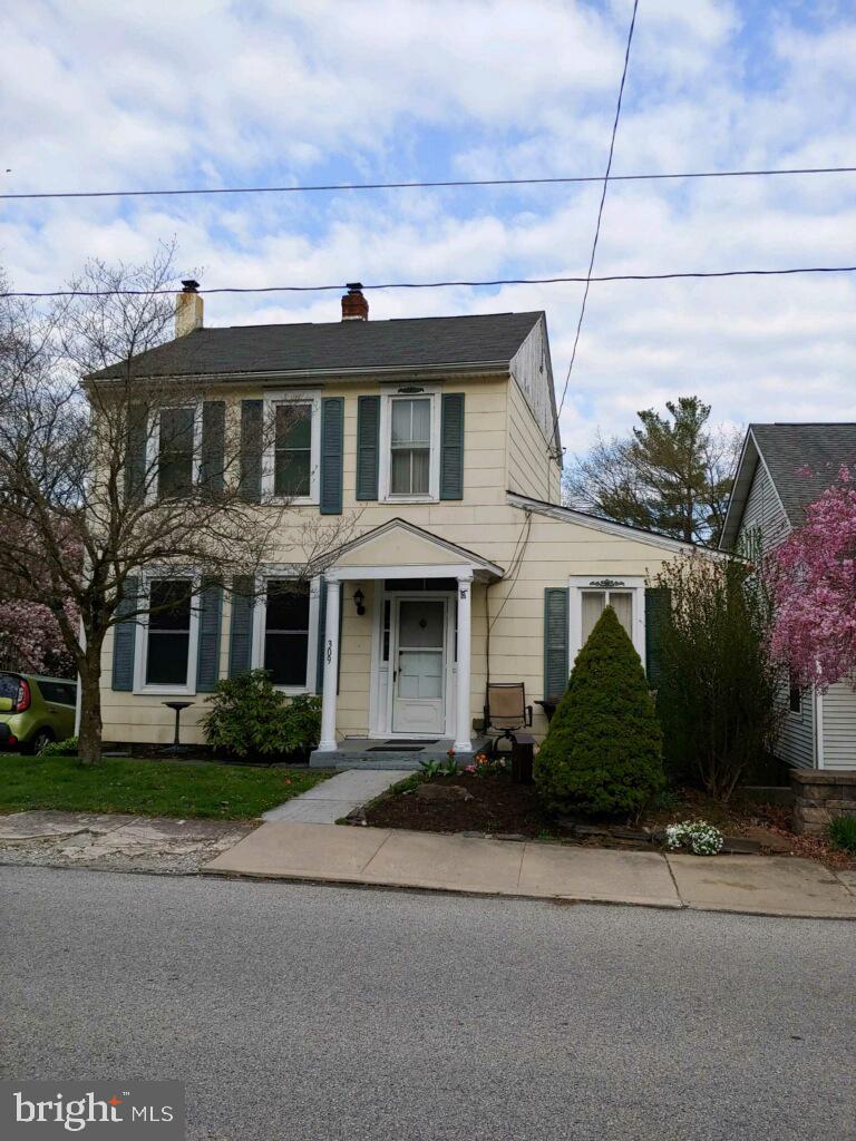 309 Main Street Delta, PA 17314 - Photo 2 of 25 Gallery Image 2