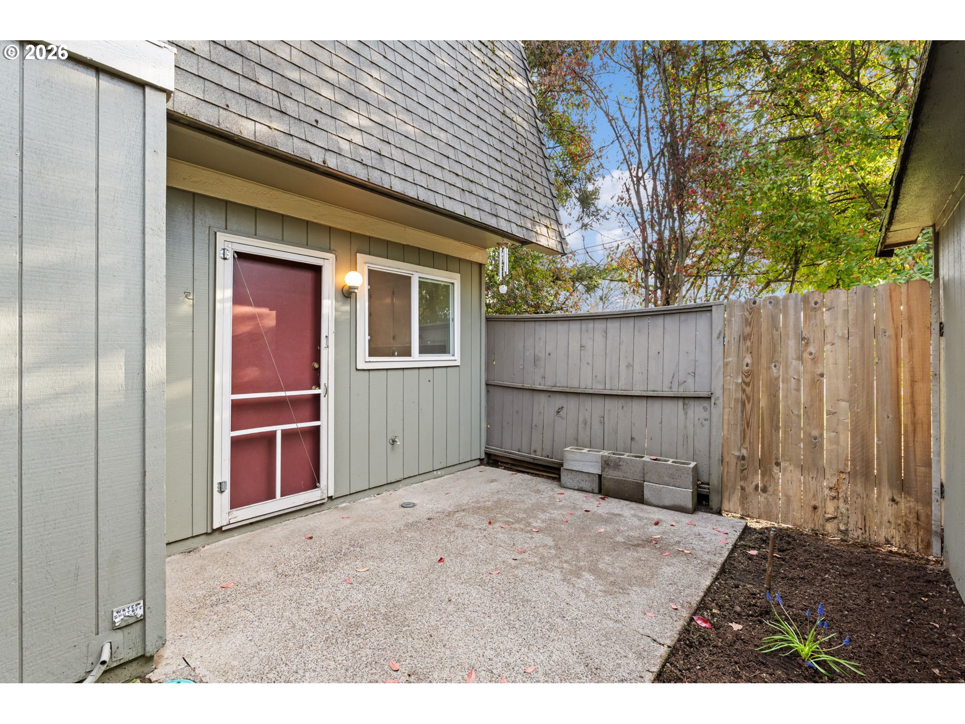 1500 Norkenzie Road, Unit 4 Eugene, OR 97401 - Photo 36 of 44 Patio