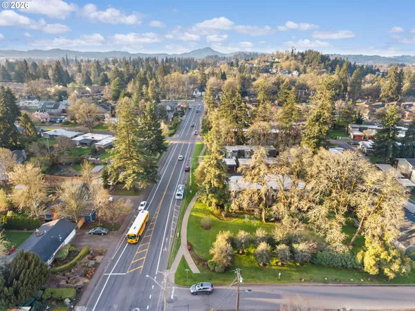 $309,900 | 1500 Norkenzie Road, Unit 4, Eugene, OR 97401