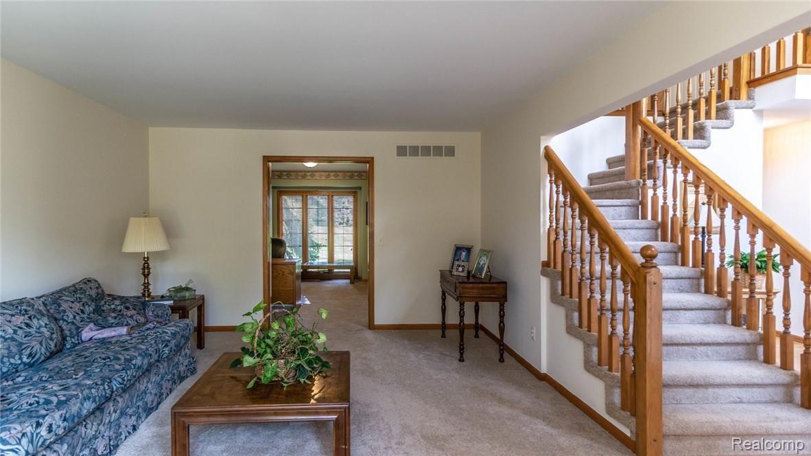 46550 Mornington Road Canton, MI 48188 - Photo 6 of 60 FORMAL LIVING ROOM