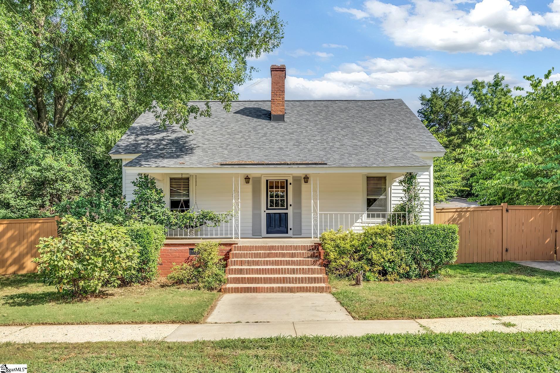 106 Edwards Street Simpsonville, SC 29681 - Photo 1 of 28 Gallery Image 1