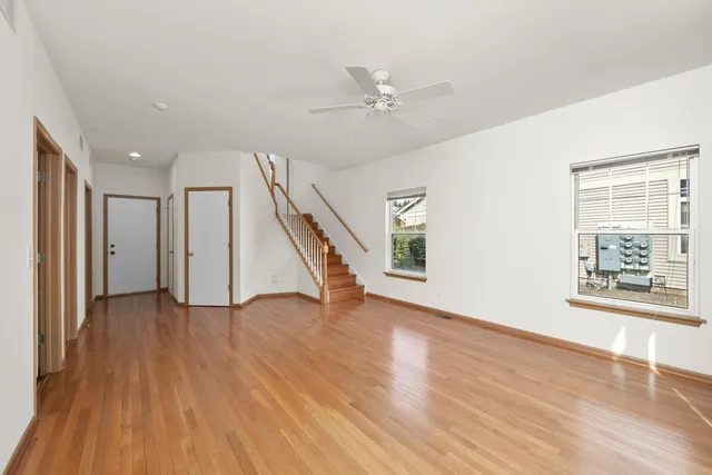 $395,000 | 3349 Rosecroft Lane, Naperville, IL 60564