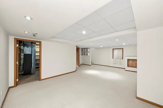 $395,000 | 3349 Rosecroft Lane, Naperville, IL 60564