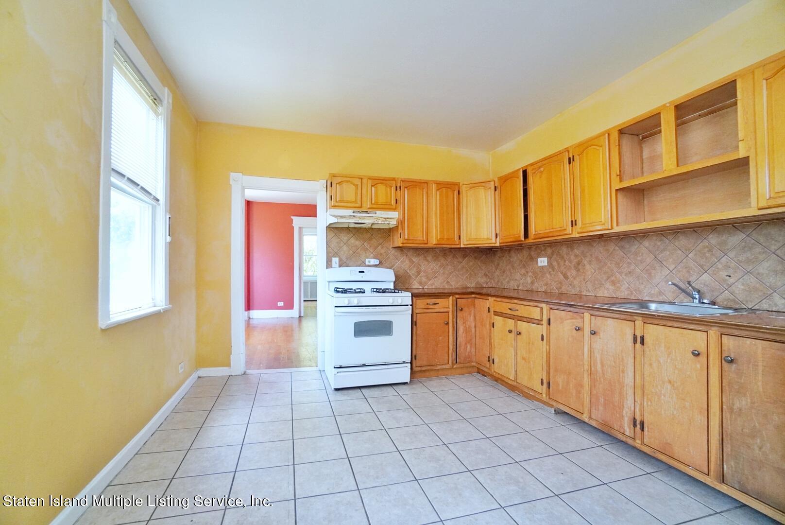 357 Heberton Avenue Staten Island, NY 10302 - Photo 31 of 54 Photo May 25, 12 53 57 PM