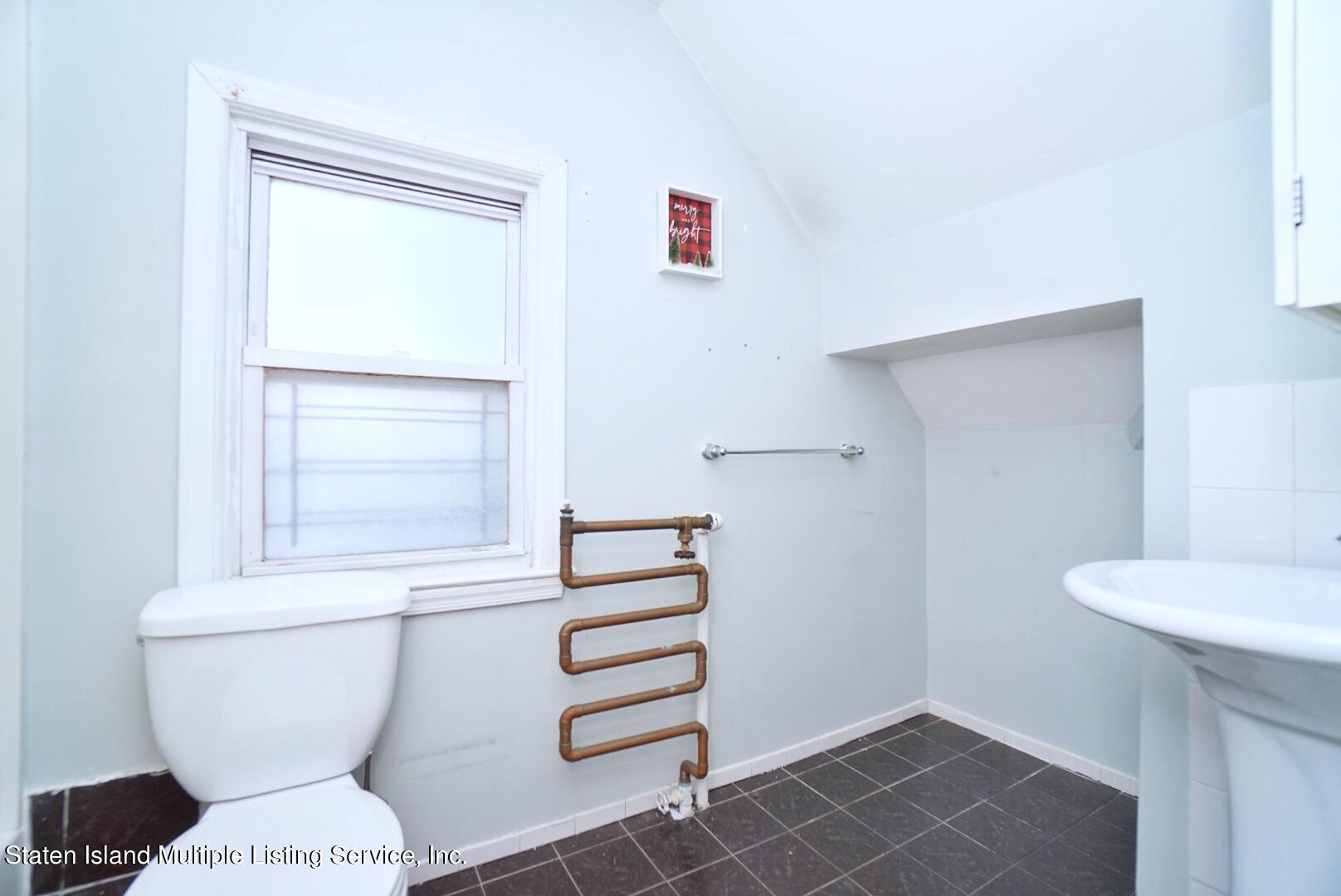 357 Heberton Avenue Staten Island, NY 10302 - Photo 43 of 54 Photo May 25, 12 55 41 PM