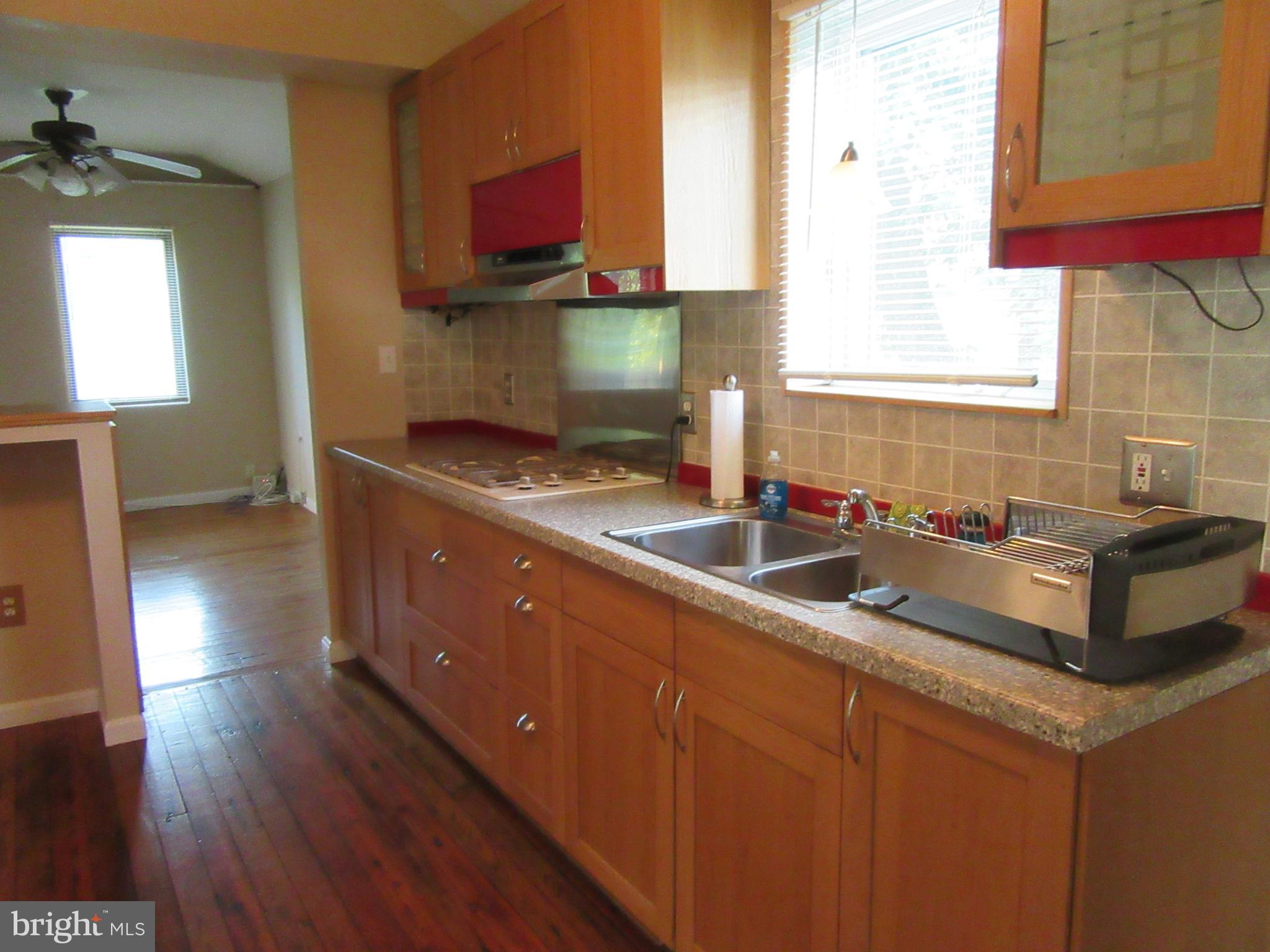 2808 3rd Street Baltimore, MD 21219 - Photo 3 of 15 Kitchen