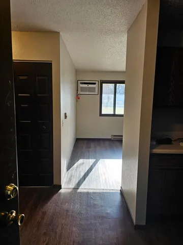 $675 | 551 Lakeview Road, Unit 1, Heron Lake, MN 56137