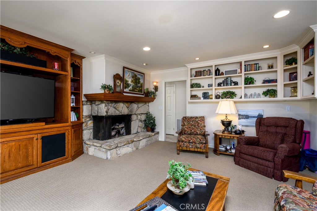 3001 Valera Fullerton, CA 92835 - Photo 14 of 25 a living room with furniture and a flat screen tv