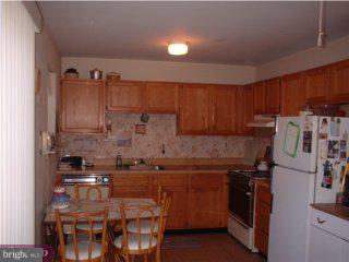 19 Ruth Road Brookhaven, PA 19015 - Photo 2 of 5 Gallery Image 2