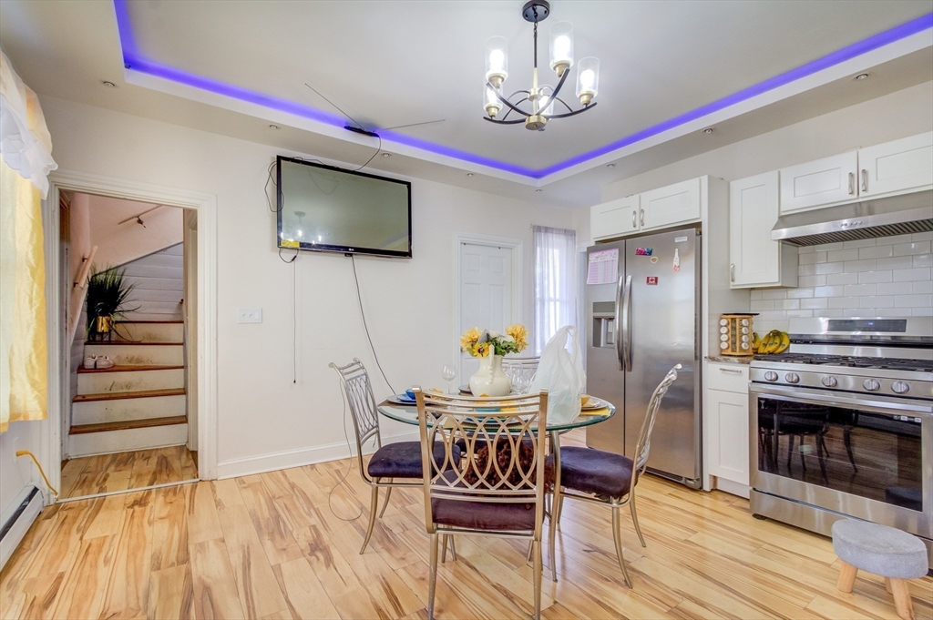 546 Snell Street Fall River, MA 02721 - Photo 13 of 27