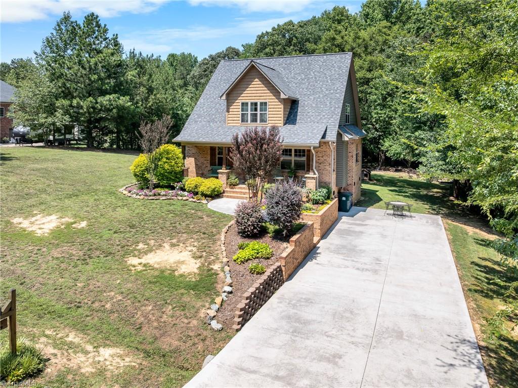 319 Ebert Farm Road Lexington, NC 27295 - Photo 2 of 38