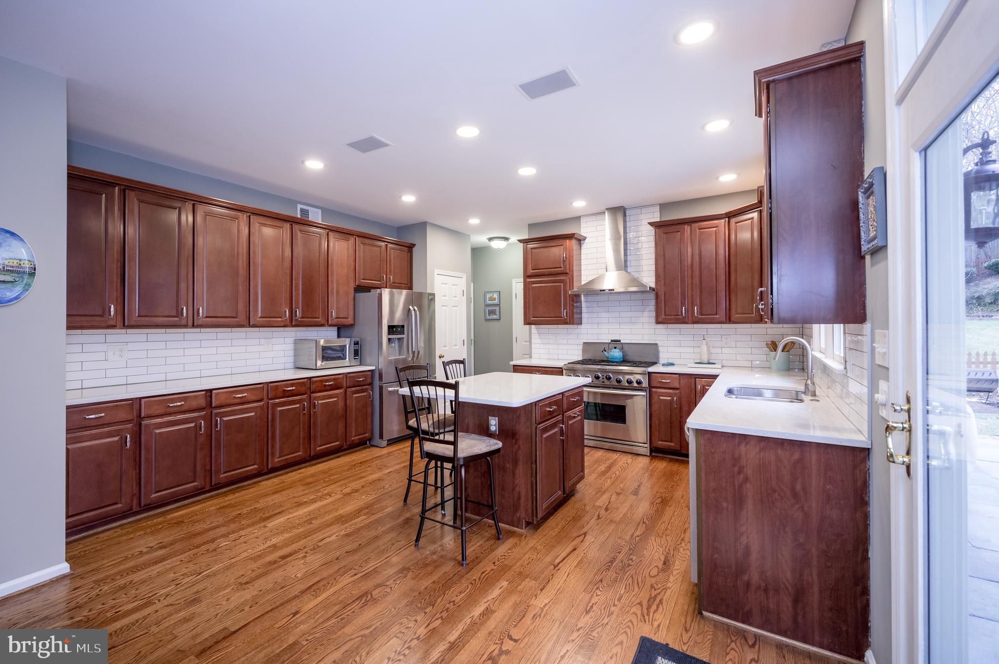 1407 Eagle Ridge Run Bel Air, MD 21014 - Photo 15 of 53 Quartz counters, gas cooking