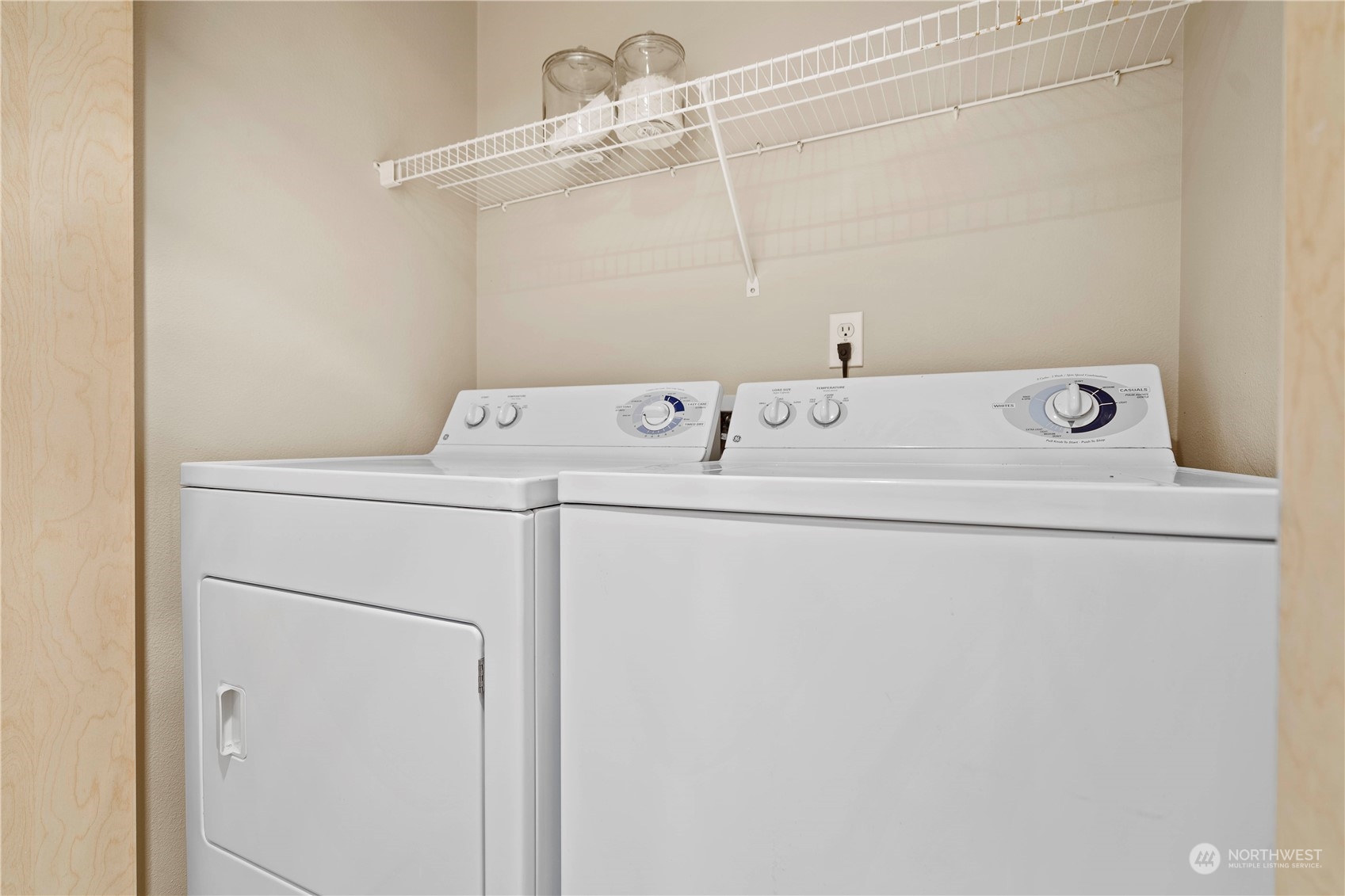 10709 Valley View Road, Unit B302 Bothell, WA 98011 - Photo 10 of 20 a utility room with dryer and washer