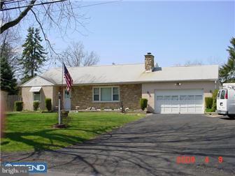 1490 Old York Road Warminster, PA 18974 - Photo 1 of 12 Exterior Front