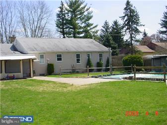 1490 Old York Road Warminster, PA 18974 - Photo 5 of 12 Exterior Back