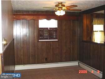 1490 Old York Road Warminster, PA 18974 - Photo 9 of 12 Dining Room