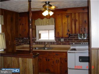 1490 Old York Road Warminster, PA 18974 - Photo 10 of 12 Kitchen
