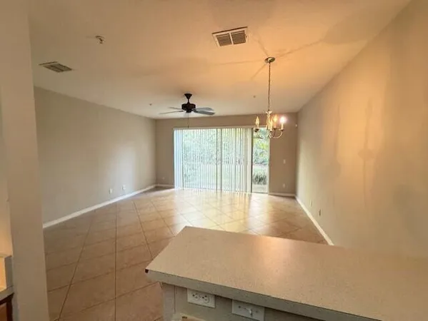 $2,200 | 821 Pipers Cay Drive, West Palm Beach, FL 33415