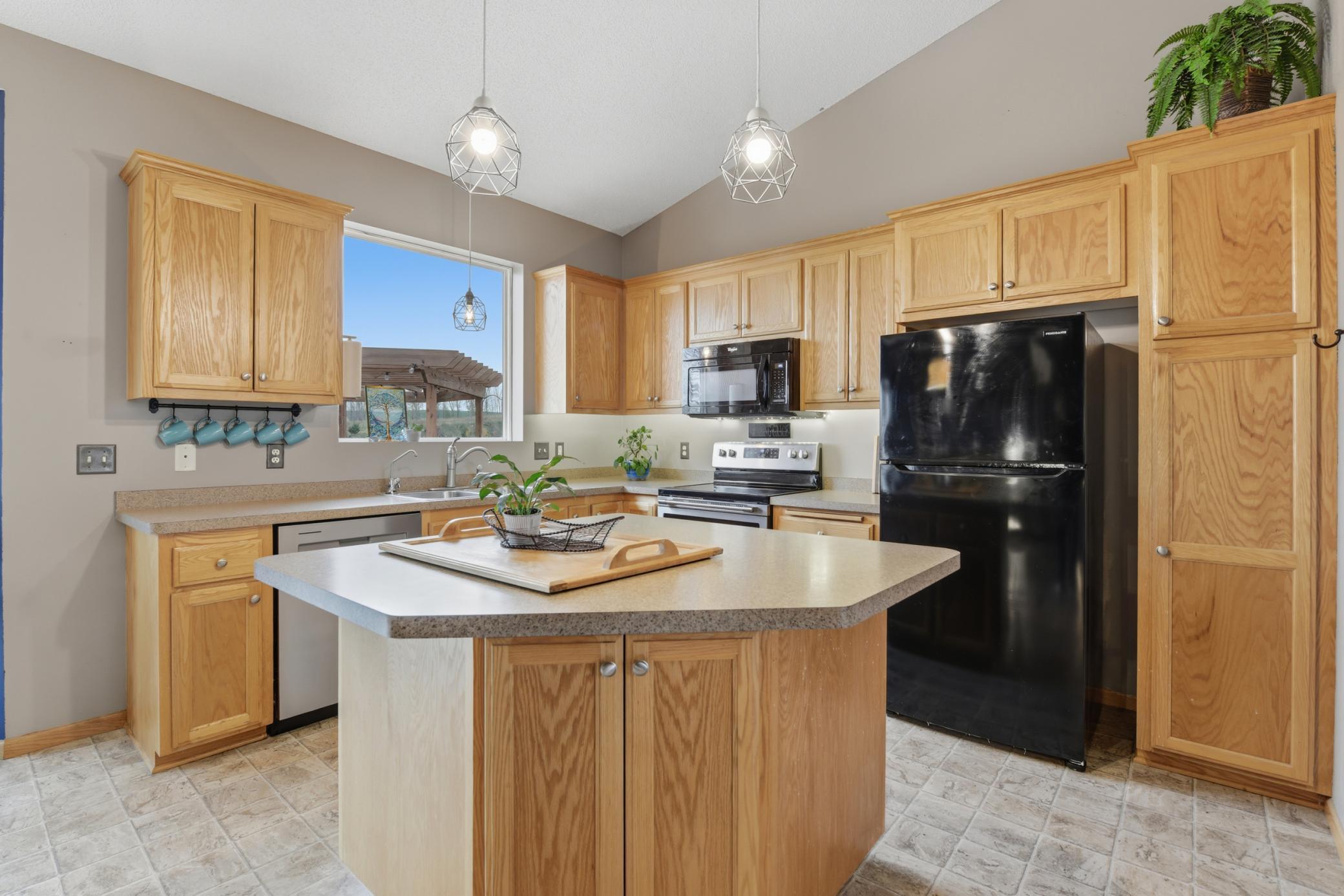 1020 Abbey Road Northfield, MN 55057 - Photo 5 of 46