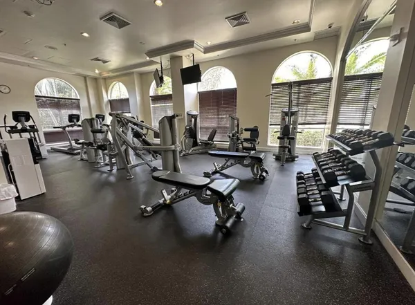$2,000 | 616 Clearwater Park Road, West Palm Beach, FL 33401