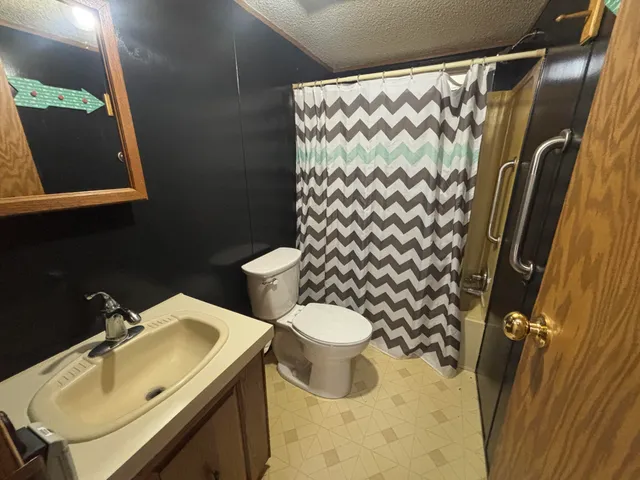 $44,900 | 1143 Regina Trail, Wayland, MI 49348