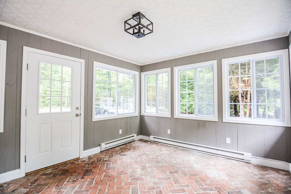 37 Gilson Road Groton, MA 01450 - Photo 4 of 17