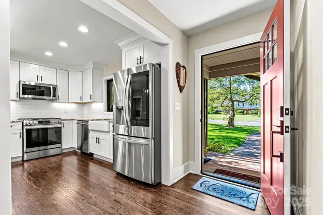 $850,000 | 1943 Townsend Avenue, Charlotte, NC 28205