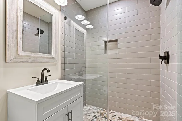 $850,000 | 1943 Townsend Avenue, Charlotte, NC 28205