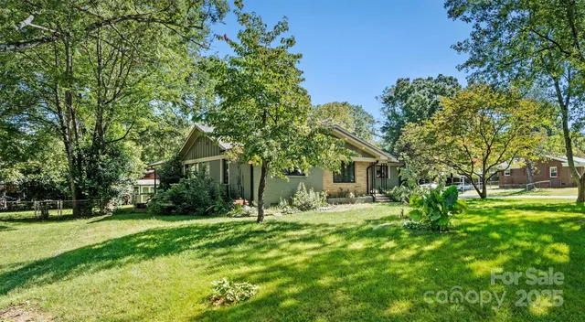 $850,000 | 1943 Townsend Avenue, Charlotte, NC 28205