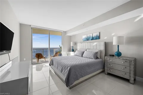 $310,000 | 3000 Oasis Grand Boulevard, Unit 2903, Fort Myers, FL 33916