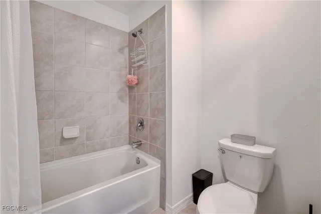 $2,550 | 12451 Dakota Ridge Place, Lehigh Acres, FL 33936