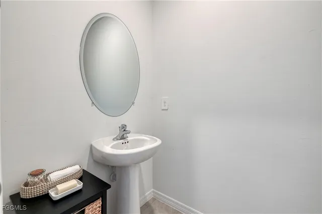 $2,550 | 12451 Dakota Ridge Place, Lehigh Acres, FL 33936