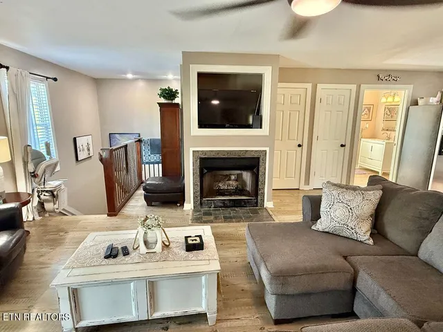 $472,000 | 10845 Richland Road, Mascot, TN 37806